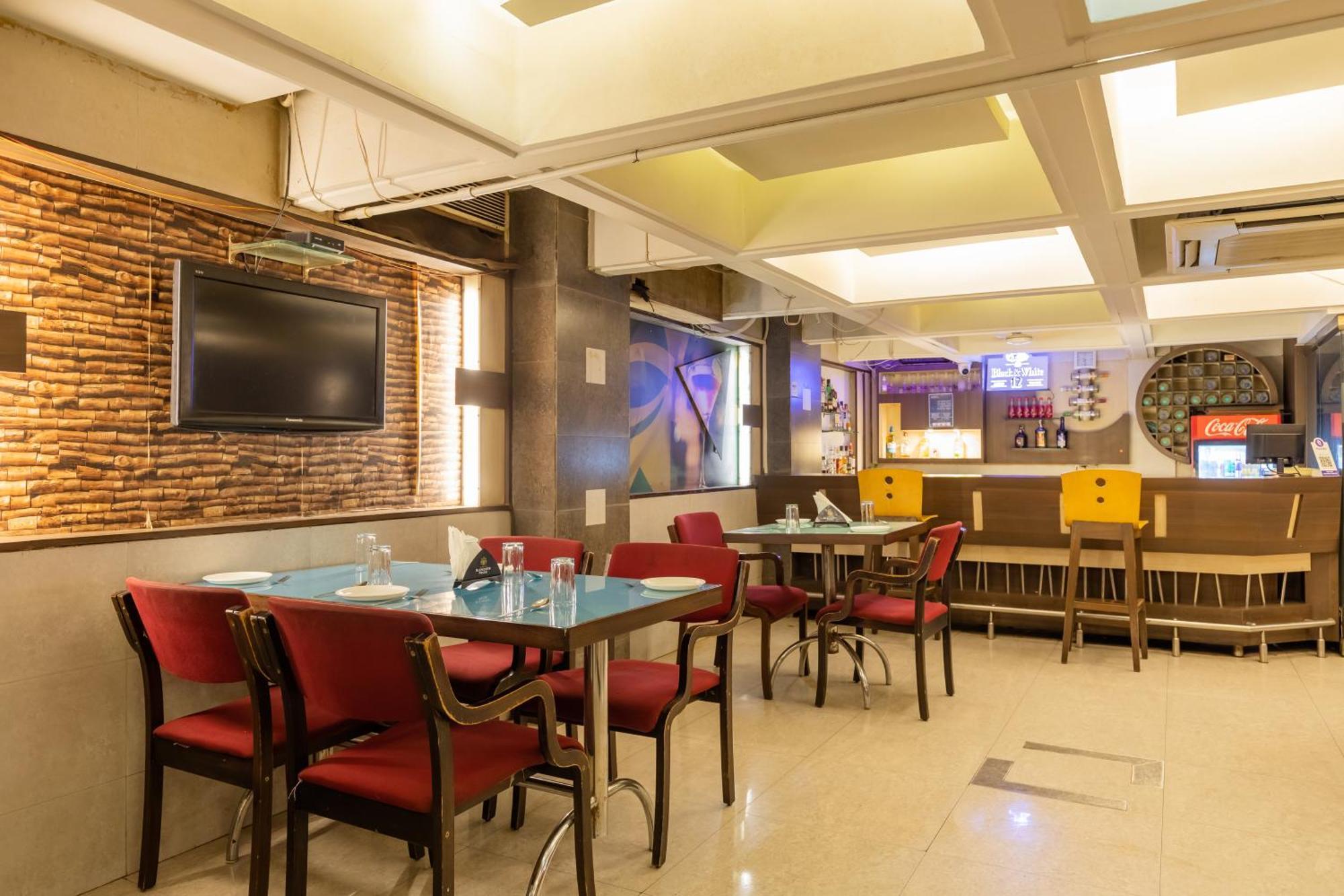 Hotel Kalinga Indore Exterior photo